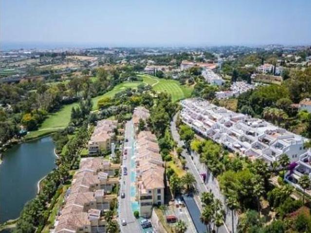Piso en venta en Artola, Costa del Sol Occidental