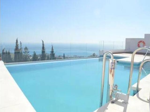 Piso en venta en La Sierrezuela, Costa del Sol Occidental