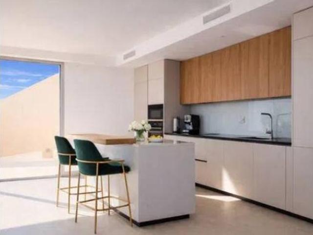 Piso en venta en La Sierrezuela, Costa del Sol Occidental