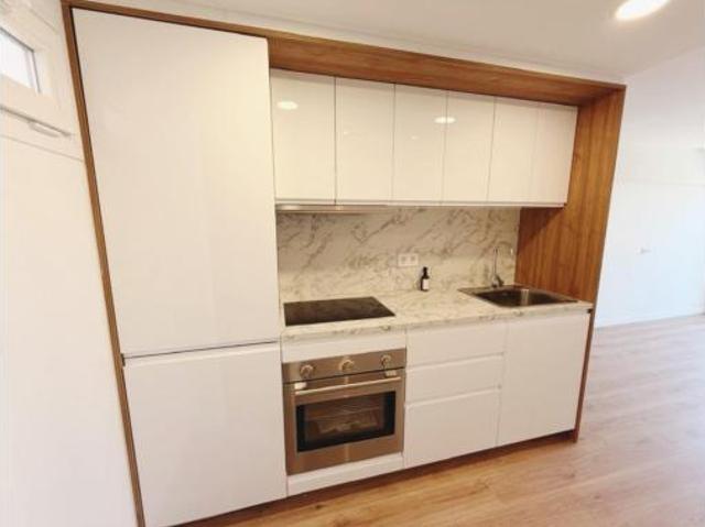 Piso en venta en Arroyo de la Miel-Benalmádena Costa, Costa del Sol Occidental