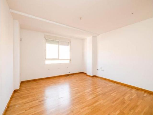Piso en venta en El Pinar, Benavente
