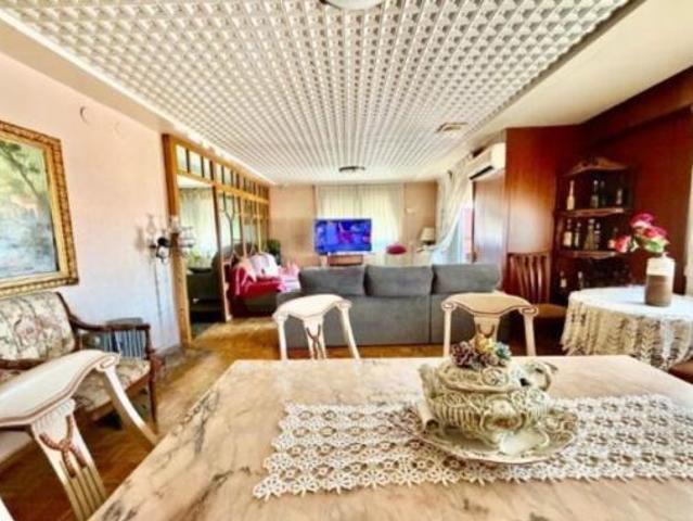Piso en venta en la Florida, Benetússer