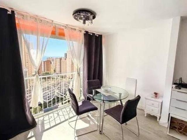Piso en venta en la Marina Baixa, Valencia