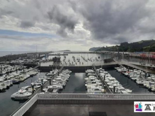 Piso en venta en Bermeo, Guipúzcoa