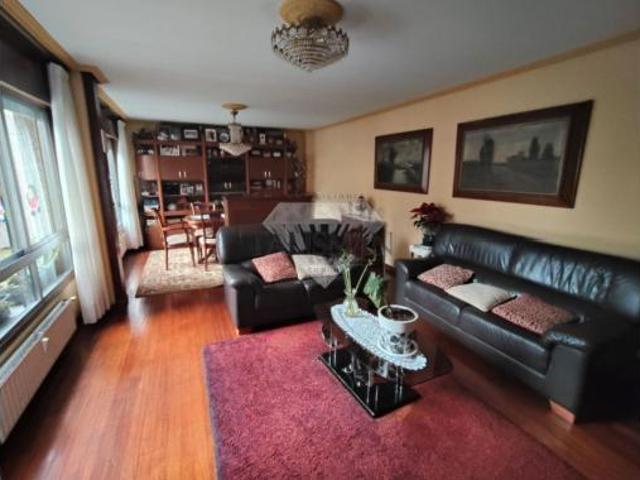 Piso en venta en As Cascas, Betanzos