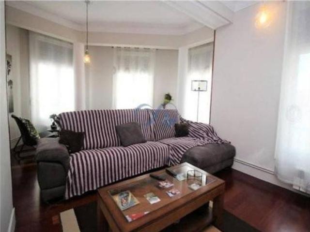 Piso en venta en Betanzos, Ribeira