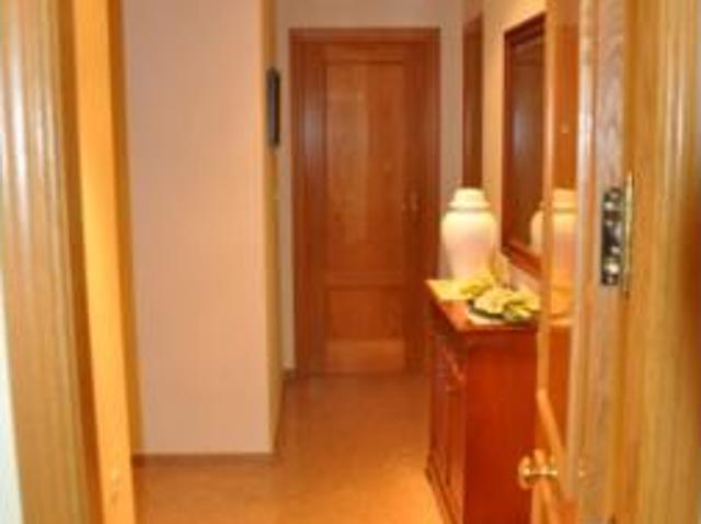 Piso en venta en l'Alt Vinalopó / El Alto Vinalopó, Valencia