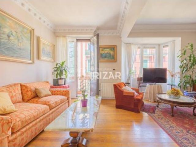 Piso en venta en Abando, Bilbao