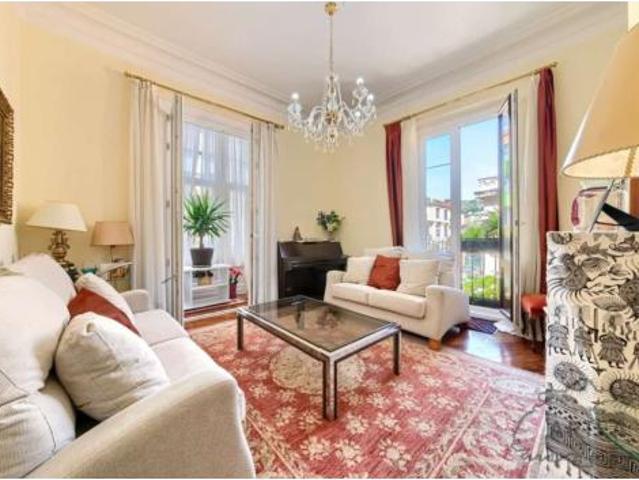 Piso en venta en Abando, Bilbao