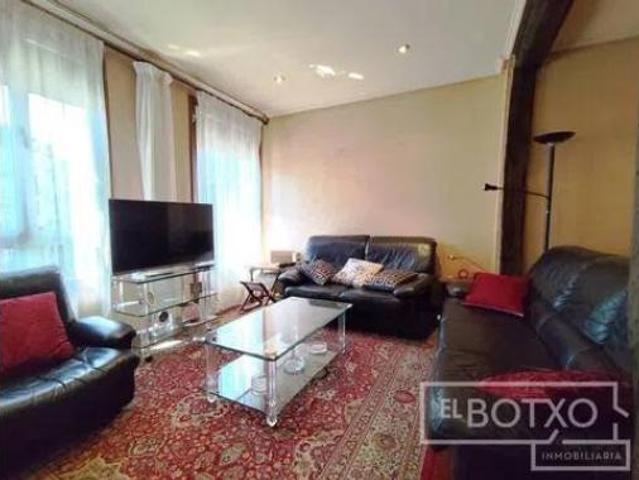 Piso en venta en Abando, Bilbao