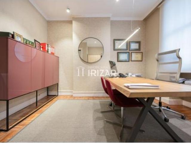 Piso en venta en Abando, Bilbao