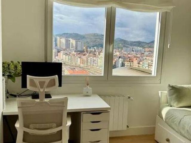 Piso en venta en Abando, Bilbao