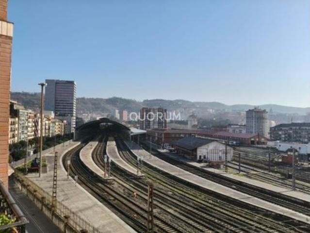 Piso en venta en Abando, Bilbao