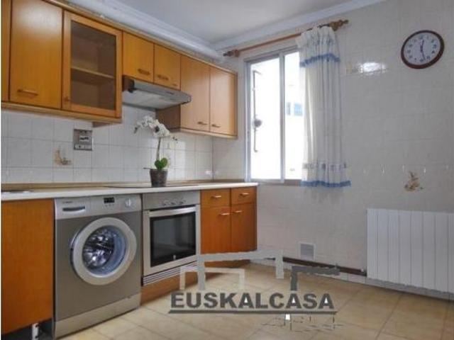 Piso en venta en Abando, Bilbao