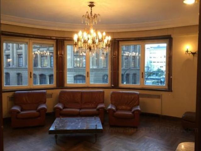 Piso en venta en Abando, Bilbao
