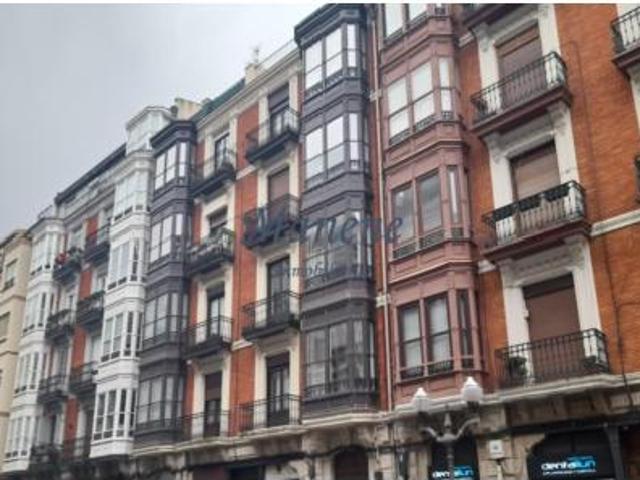 Piso en venta en Abando, Bilbao