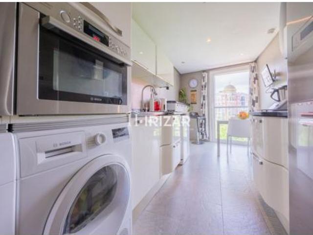 Piso en venta en Abando, Bilbao
