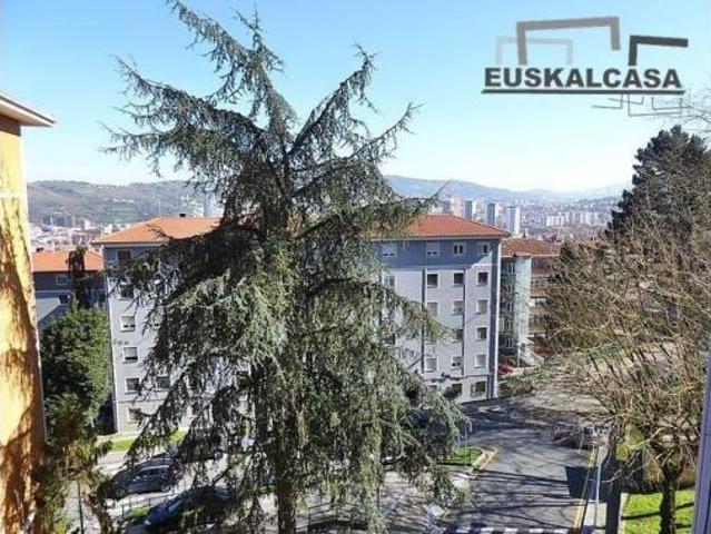 Piso en venta en Basurtu-Zorrotza, Bilbao