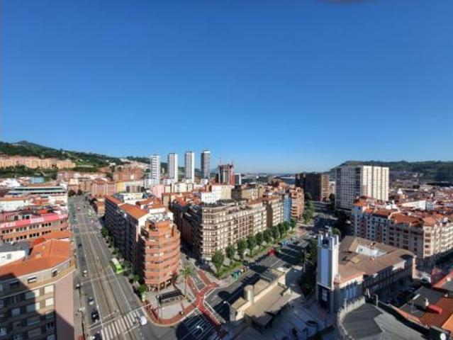 Piso en venta en Abando, Bilbao