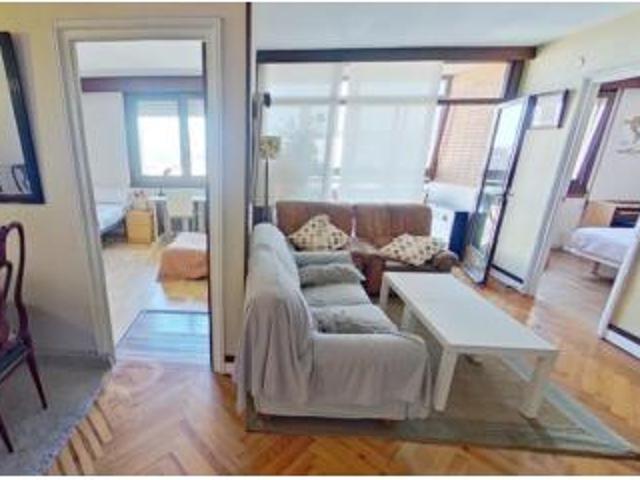 Piso en venta en Abando, Bilbao