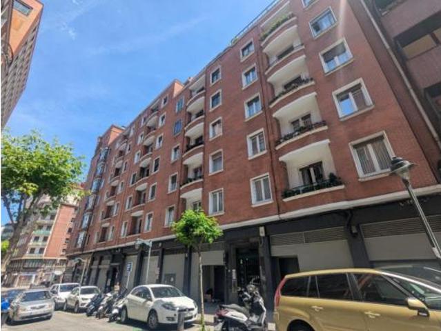 Piso en venta en Errekalde, Bilbao
