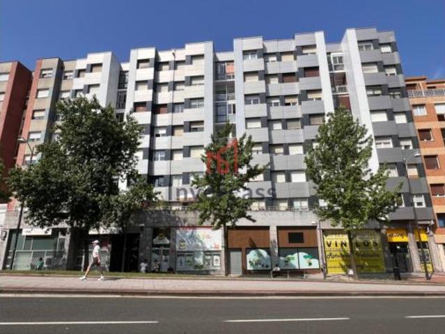 Piso en venta en Basurtu-Zorrotza, Bilbao