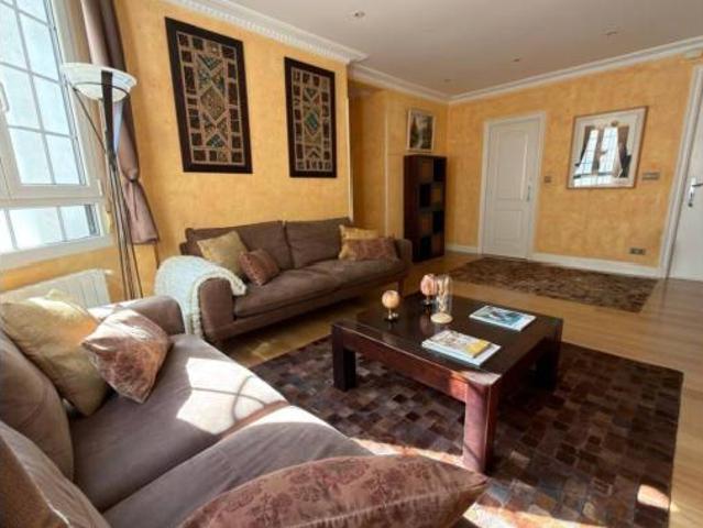 Piso en venta en Abando, Bilbao