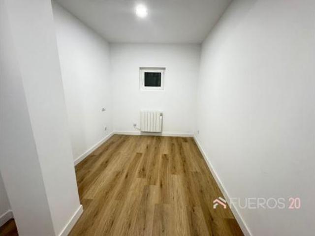 Piso en venta en Ibaiondo, Bilbao