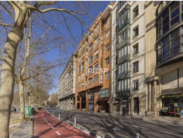 Piso en venta en Bilbao, Castaños