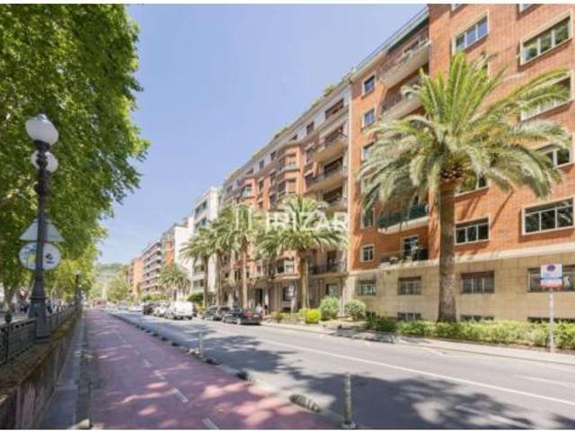 Piso en venta en Uribarri, Bilbao