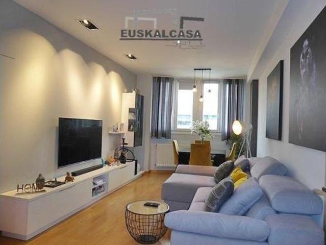 Piso en venta en Uretamendi, Bilbao