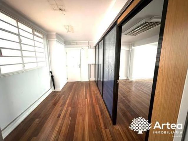 Piso en venta en Abando, Bilbao