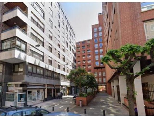 Piso en venta en Abando, Bilbao