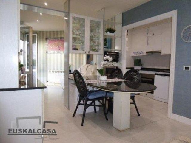 Piso en venta en Abando, Bilbao