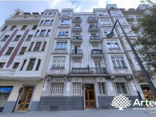 Piso en venta en Abando, Bilbao