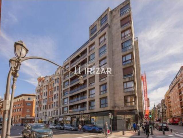Piso en venta en Abando, Bilbao