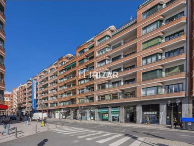 Piso en venta en Abando, Bilbao