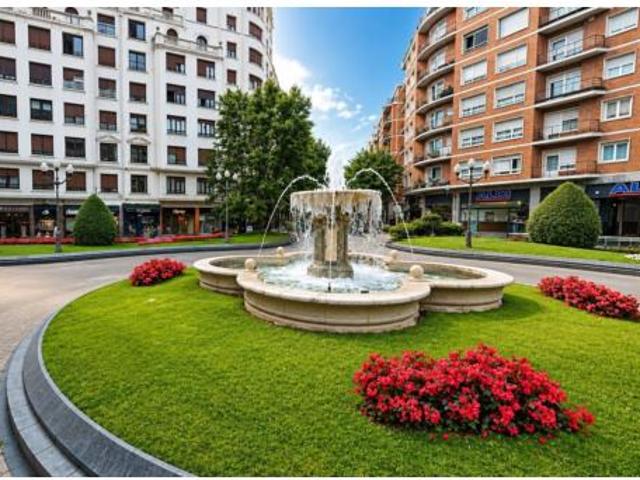 Piso en venta en Abando, Bilbao
