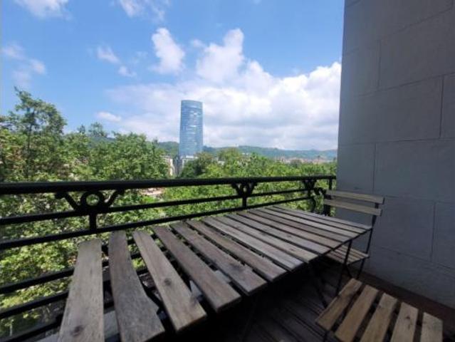 Piso en venta en Indautxu, Bilbao