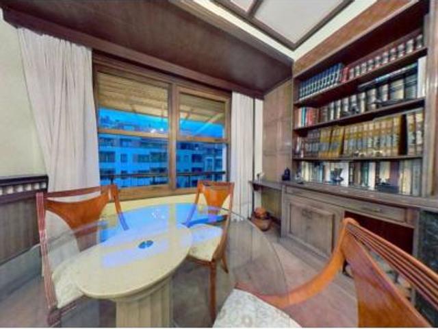 Piso en venta en Abando, Bilbao