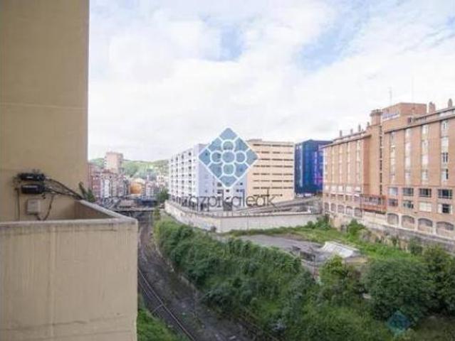 Piso en venta en Ibaiondo, Bilbao