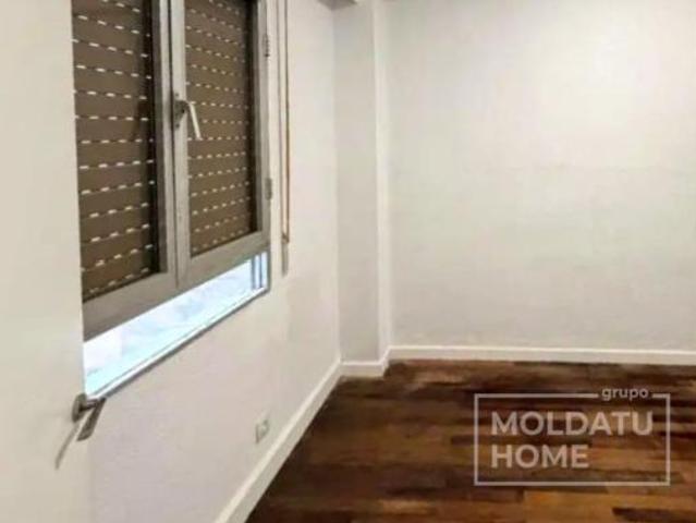 Piso en venta en Abando, Bilbao