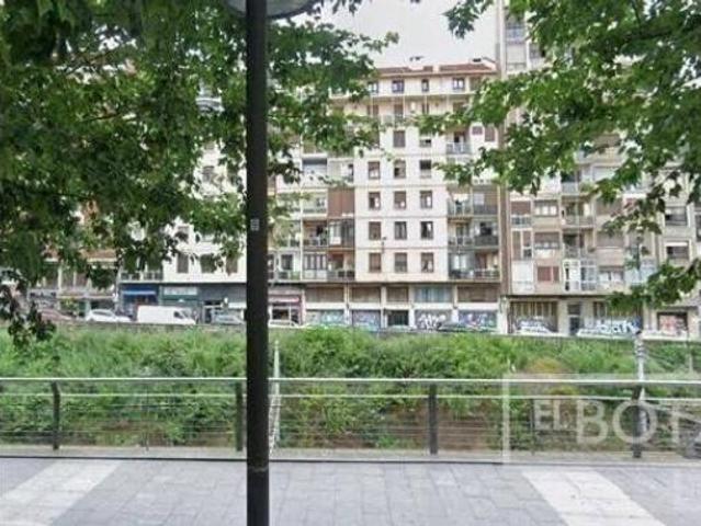 Piso en venta en Abando, Bilbao