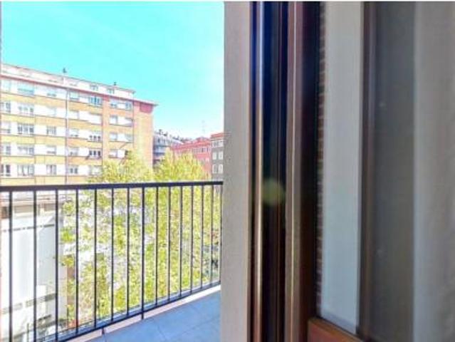Piso en venta en Ibaiondo, Bilbao