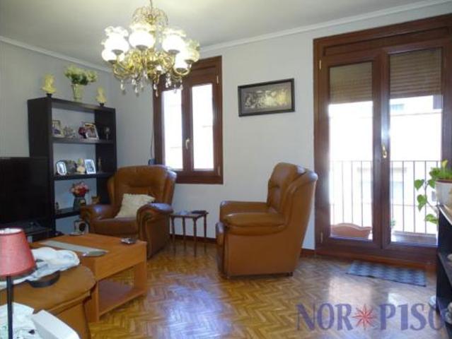 Piso en venta en Ibaiondo, Bilbao