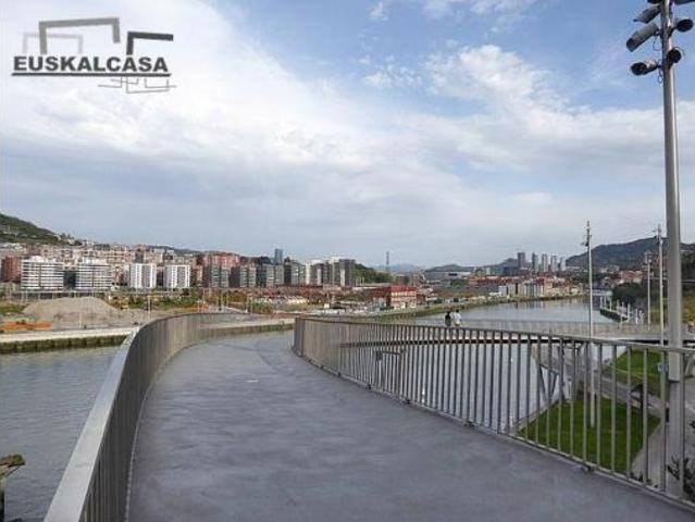 Piso en venta en Basurtu-Zorrotza, Bilbao