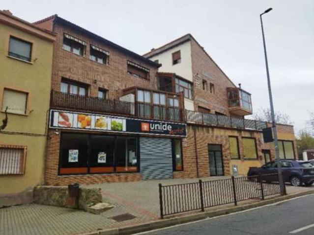 Piso en venta en Burgohondo, Castilla y León