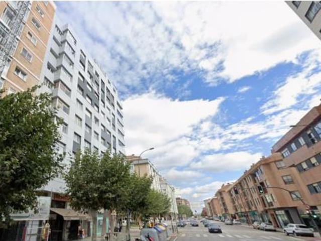 Piso en venta en Distrito Este, Burgos