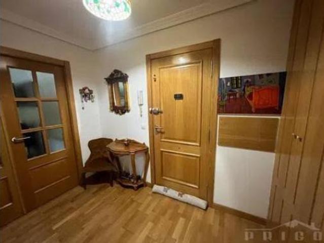 Piso en venta en Distrito Este, Burgos