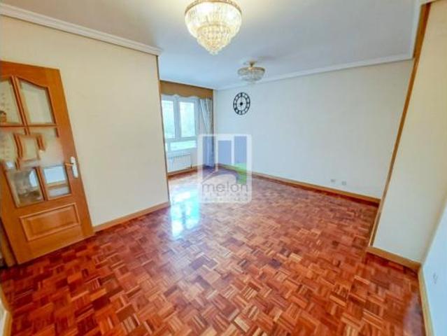 Piso en venta en Burgos, Los Pisones